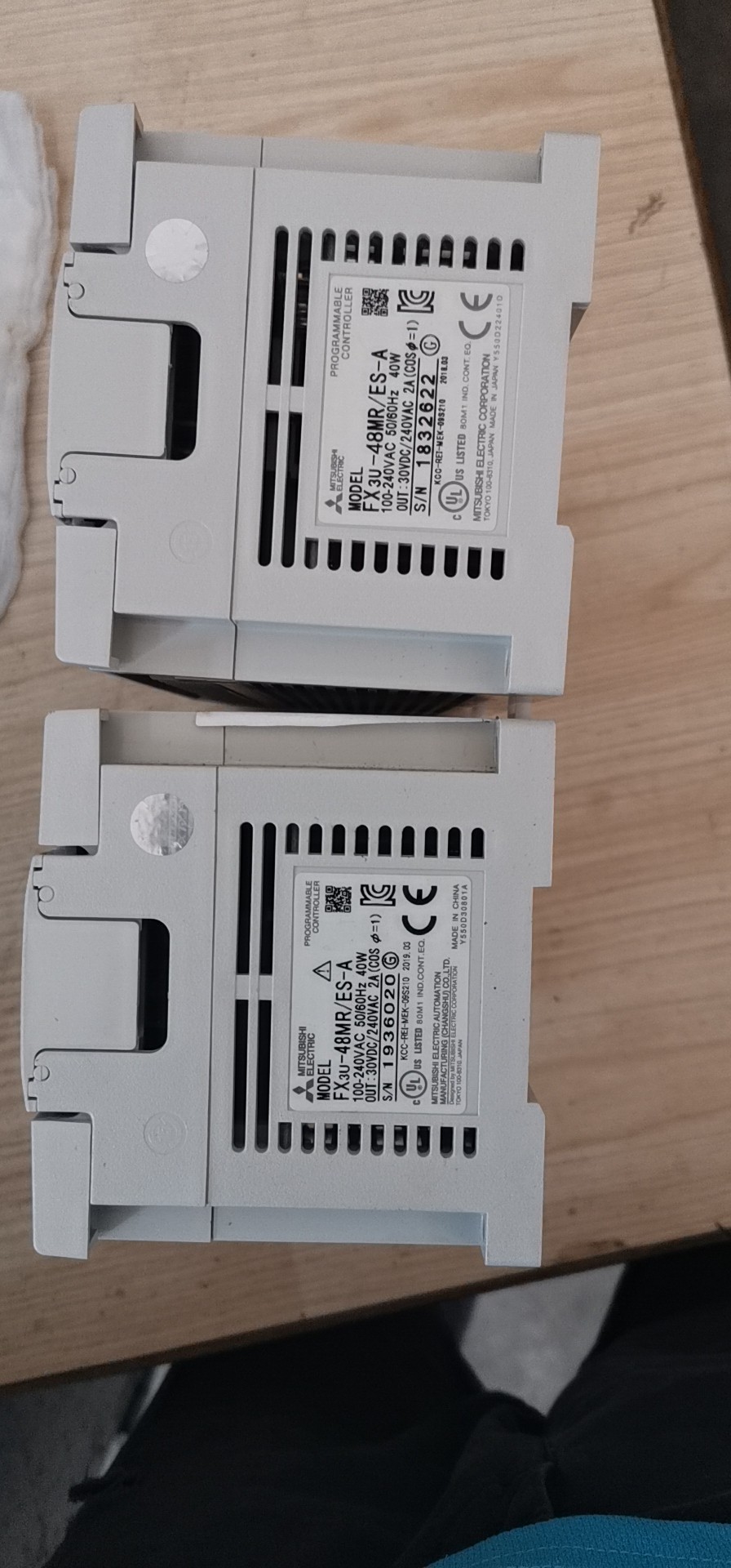 日本三菱原裝PLC與國產(chǎn)三菱PLC區(qū)別在哪，我們應(yīng)該如何鑒別？